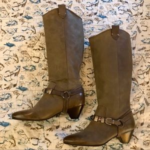 Nicole Miller Western Style Boots
